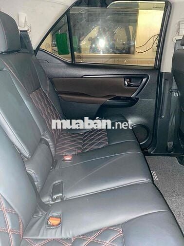 XE NHÀ ít sử dụng không có chạy dịch vụ taxi