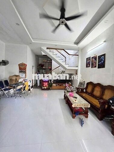 ✈️✈️✈️Nhà 3 tầng kiệt kẹp kiệt Quang Trung