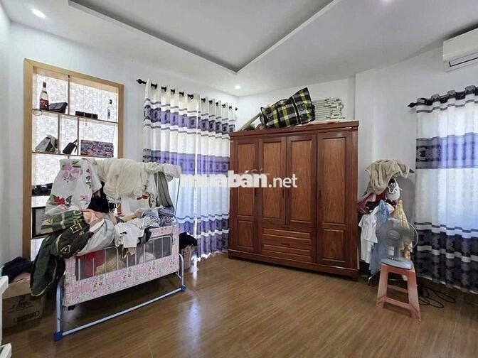 ✈️✈️✈️Nhà 3 tầng kiệt kẹp kiệt Quang Trung