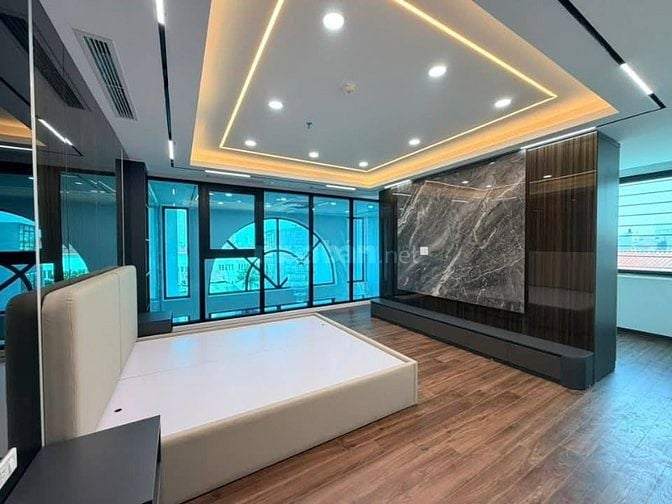 Nhà Đẹp Kinh Doanh Nguyễn Chính 84m, 7 tầng, mt 7.9m, giá 37.2 tỷ.