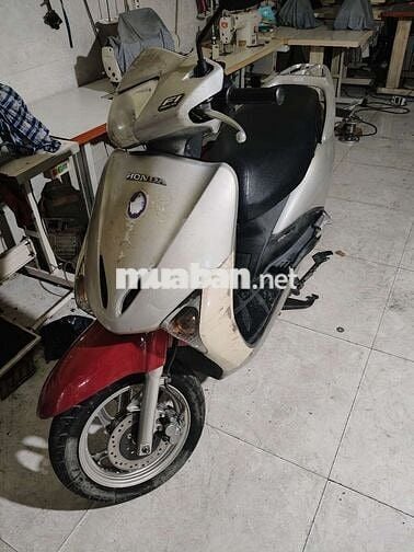 Honda Lead 2010 Bạc Đỏ