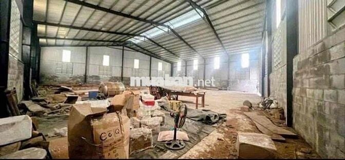 KHO XƯỞNG + VĂN PHÒNG ( 750m2 ) HÓC MÔN ( CONTAINER