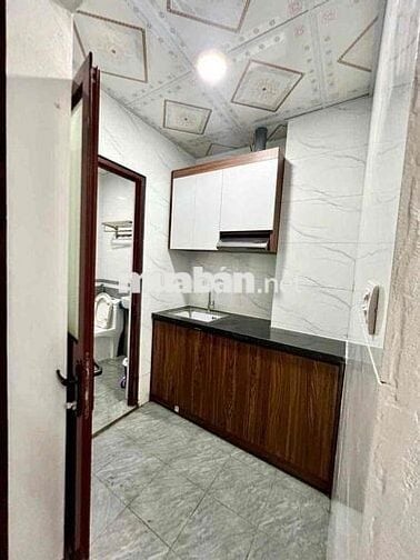 Cho thuê căn hộ 1k1n1b 30m2 có ban công tại 36 Miếu Đầm full nội thất