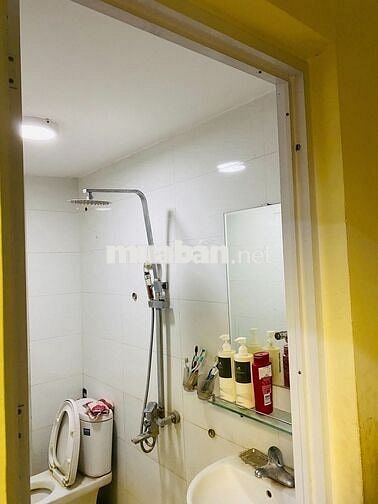 Phòng trọ  20m2 khép kín 19/615 Lĩnh Nam 2tr2