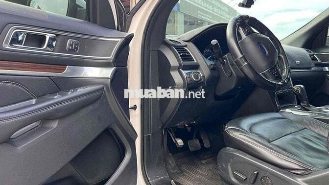 Ford Explorer 2019 2.3L Ecoboost - 78000 km