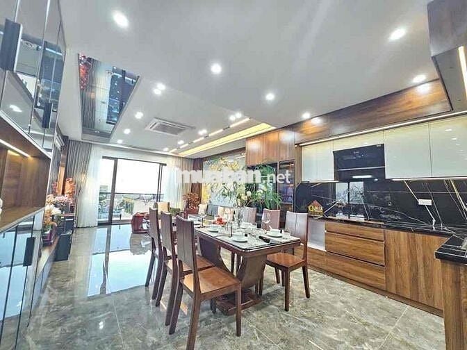 SIÊU PHẨM CỔ LINH- ĐỐI DIỆN AEON LONG BIÊN- 8 TẦNG THANG MÁY GARA OTO