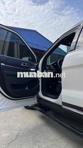 Ford Explorer 2019 2.3L Ecoboost - 78000 km