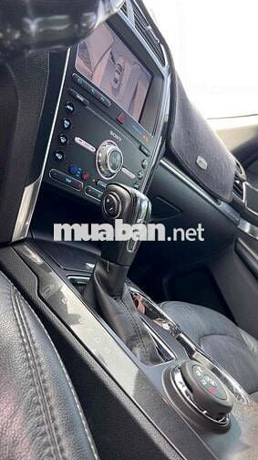 Ford Explorer 2019 2.3L Ecoboost - 78000 km