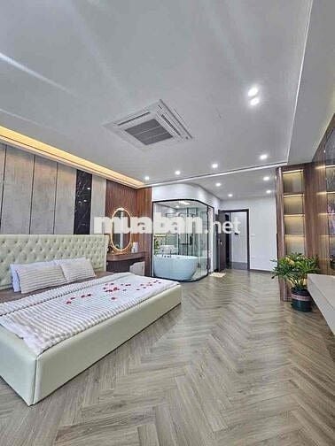 SIÊU PHẨM CỔ LINH- ĐỐI DIỆN AEON LONG BIÊN- 8 TẦNG THANG MÁY GARA OTO