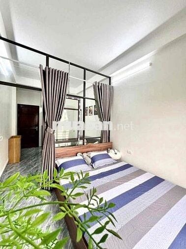 Cho thuê căn hộ 1k1n1b 30m2 có ban công tại 36 Miếu Đầm full nội thất