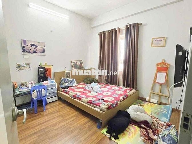 Bán căn chung cư  Bộ cômh an Ngọc Thuỵ 92m đẹp long lanh giá chỉ 5,6ty