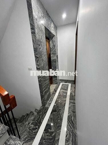 SIÊU PHẨM PHỐ TRẠM 7 TẦNG THANG MÁY – FULL NỘI THẤT GARA ÔTÔ CẠNH AEON