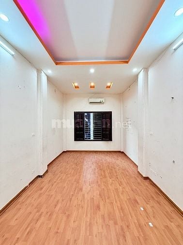 Bán nhà phố Trường Chinh, Thanh Xuân 43m, 5 tầng. Giá: 16.8 tỷ
