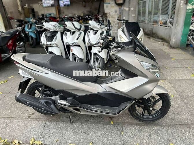 Honda PCX 125 2016 mới 90% bs67 chính chủ