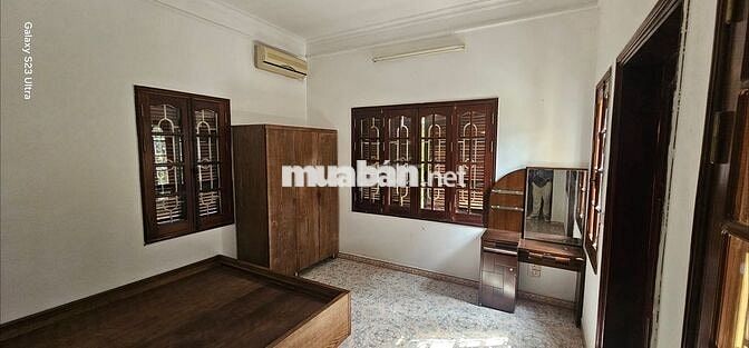 Chính chủ gửi bán căn biệt thự view Sông Hồng