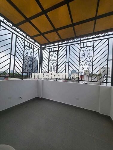 NHÀ MỚI NỘI THẤT SANG TRỌNG KHU PHÂN LÔ CẦU GIẤY DIỆN TÍCH 60M 6T 18TỶ