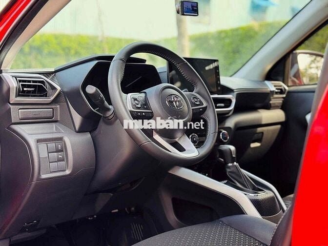 Toyota Raize 2023 - 1690 km