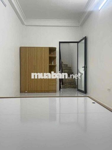 Cho thuê nhà nguyên căn Hoàng Mai