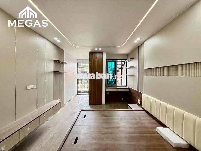 CHO THUÊ STUDIO BAN CÔNG FULL NỘI THẤT MỚI NGAY NGUYỄN HOÀNG PHẠM HUNG