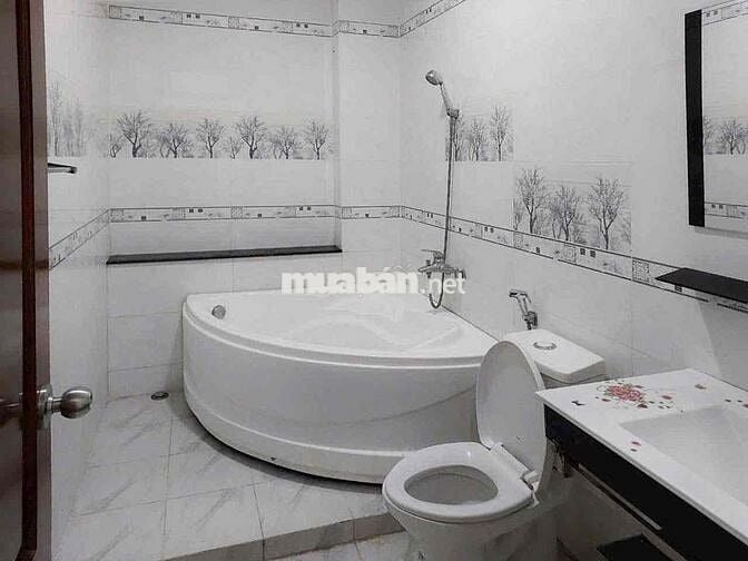 CHO THUÊ NHÀ HÔNG PHÁT 3 PHÒNG NGỦ FULL NỘI THẤT