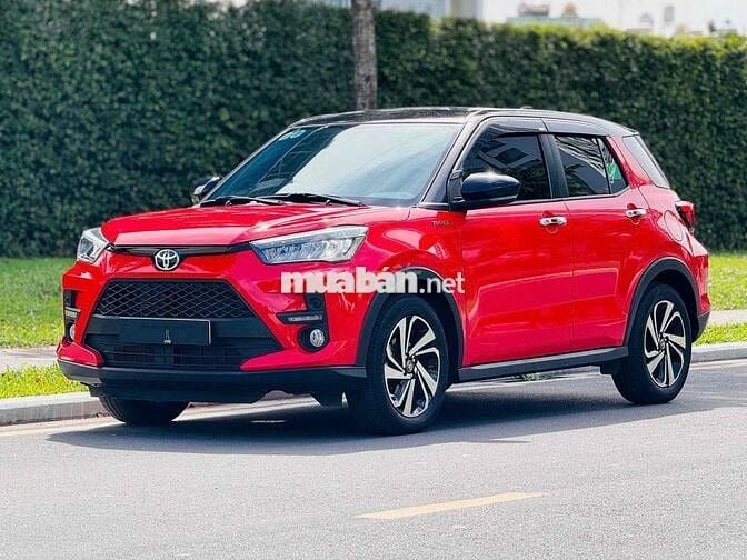 Toyota Raize 2023 - 1690 km