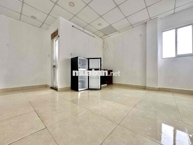 SIÊU PHẨM STUDIO RỘNG CHÀ BÁ, CỬA SỔ TRỜI, ĐẦY ĐỦ NỘI THẤT LUÔN.