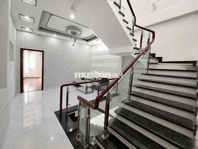 CHO THUÊ NHÀ HÔNG PHÁT 3 PHÒNG NGỦ FULL NỘI THẤT