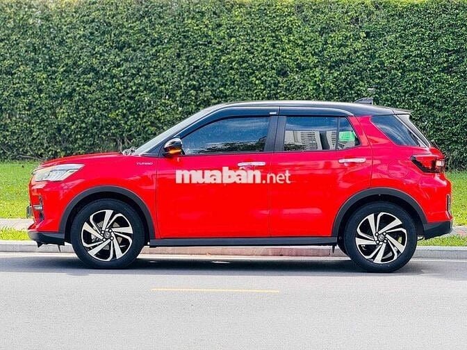 Toyota Raize 2023 - 1690 km