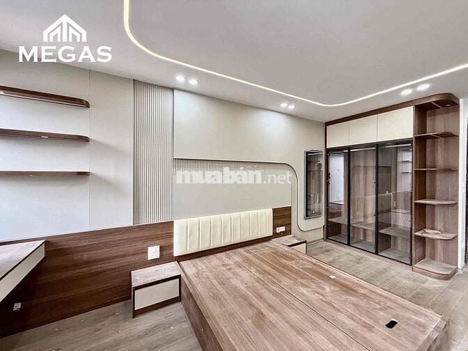 CHO THUÊ STUDIO BAN CÔNG FULL NỘI THẤT MỚI NGAY NGUYỄN HOÀNG PHẠM HUNG