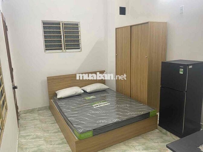 Căn hộ có bếp, máy giặt riêng gần Cầu Sông Hàn, đầy đủ nội thất