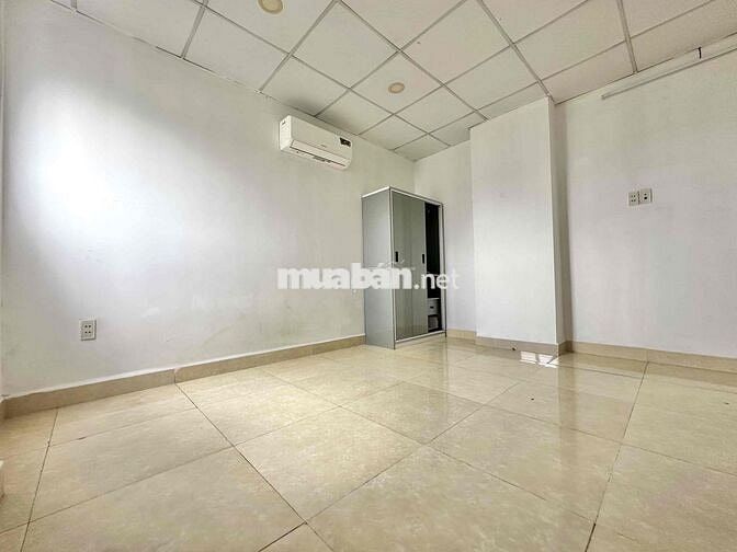 SIÊU PHẨM STUDIO RỘNG CHÀ BÁ, CỬA SỔ TRỜI, ĐẦY ĐỦ NỘI THẤT LUÔN.