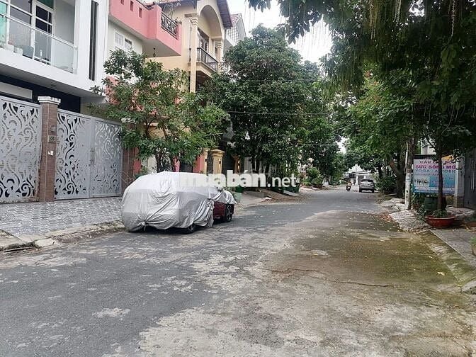 NHÀ ĐẸP ĐƯỜNG 25 – VỊ TRÍ ĐẸP NHẤT KHU BÊN SÔNG