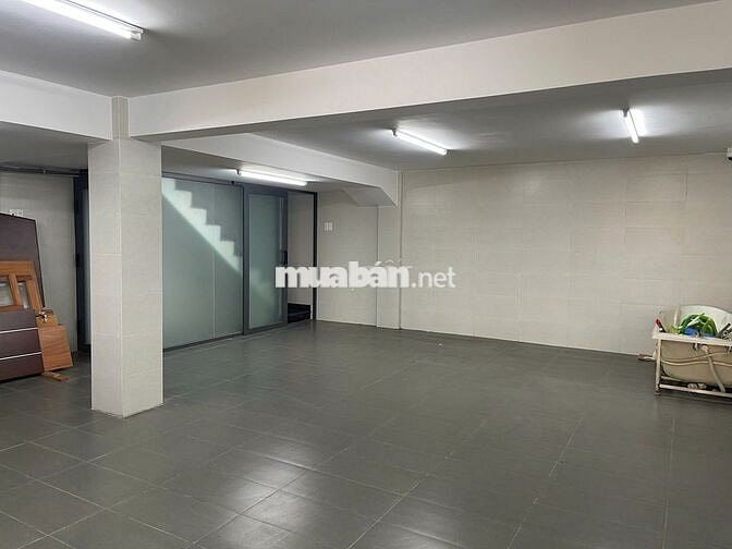 Cho thuê nhà Nguyên căn Góc Hoa Đào - Hoa Phượng Phú Nhuận