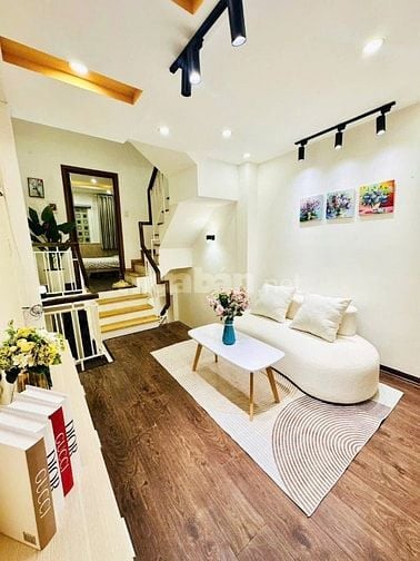 NHÀ ĐẸP 3 TẦNG K/392 HÙNG VƯƠNG_CÁCH ĐƯỜNG 50M KIỆT THẲNG_GẦN CHỢ CỒN