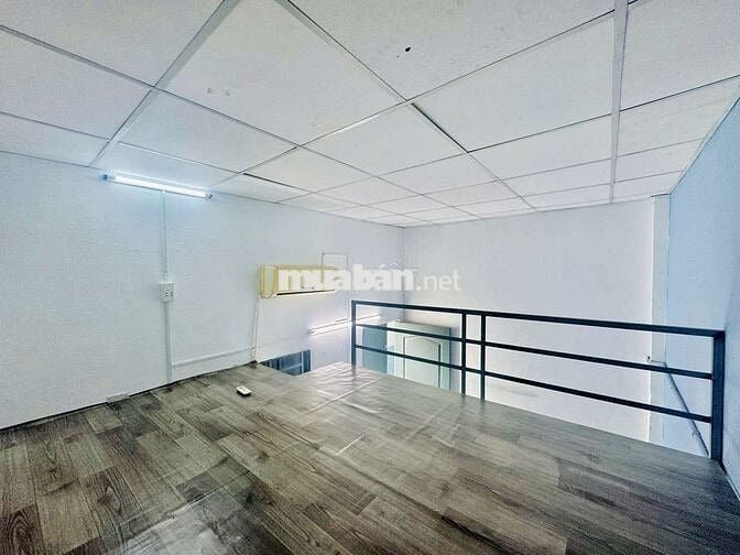 2tr6 lầu 2. 2tr7 trệt. Ở được luôn.