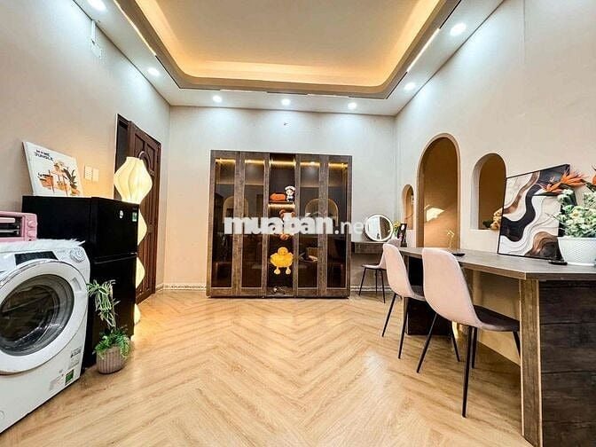 Khai trương 8p mới xây tách bếp bancol full nội thất siêu sang trọng