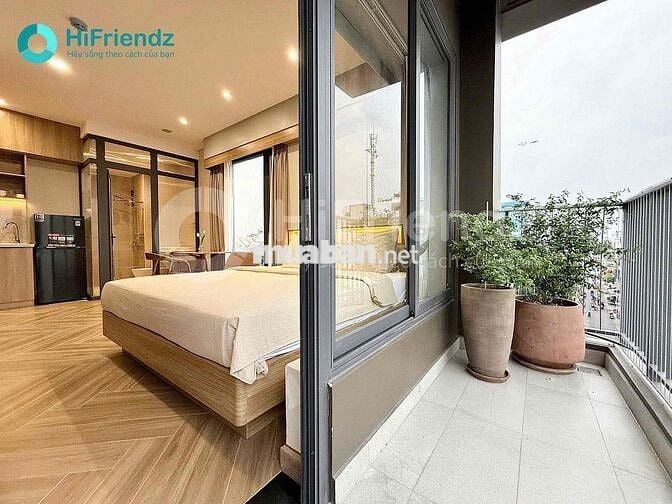 🧧STUDIO SIÊU LUXURY - NỘI THẤT CAO CẤP - CÓ BAN CÔNG - VỊ TRÍ SÁT Q1