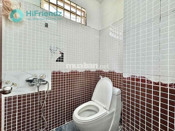 CHDv - THANG MÁY - THOÁNG RỘNG GẦN CẦU NGUYỄN VĂN CỪ Q5, Q1