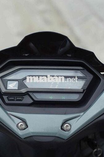 cần bán winner V2 đời 2020, mới 99%, xe đi cực ít