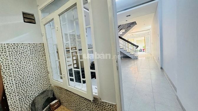 Nhà  4 Tầng Mặt Tiền Cao Lỗ Q8, Xe Hơi Vào Nhà, Gần AEON, Chỉ 13,5 Tỷ