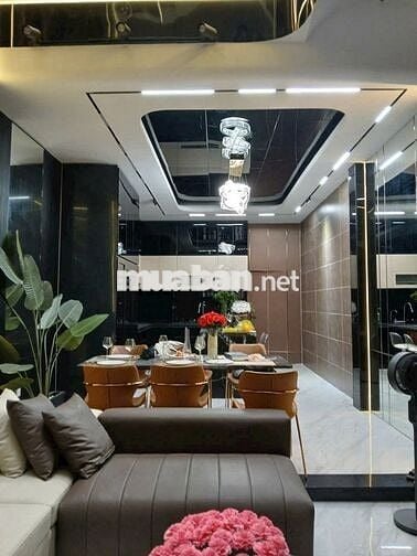 Nhà dt108m2 đúc 5 tầng 8pn thang máy hẻm 12m đg Lê Văn Quới,Q.Bình Tân