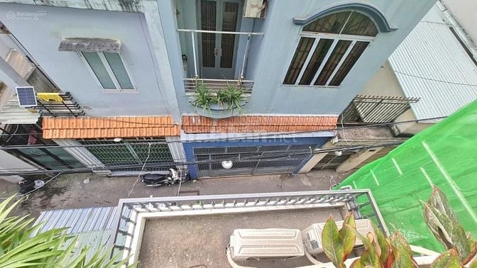 Bán nhà khu vực đ.Tô Hiến Thành P.10 Q.10 giá siêu tốt 1tỷ 690tr/ 58m2
