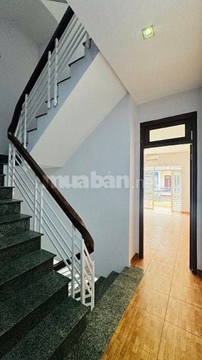 Nhà  4 Tầng Mặt Tiền Cao Lỗ Q8, Xe Hơi Vào Nhà, Gần AEON, Chỉ 13,5 Tỷ