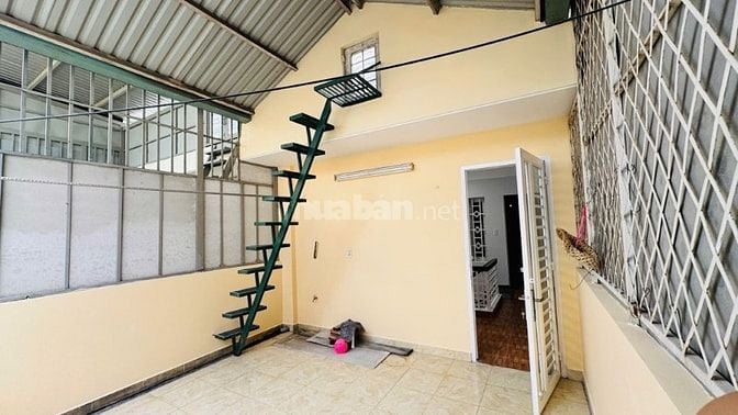 Nhà  4 Tầng Mặt Tiền Cao Lỗ Q8, Xe Hơi Vào Nhà, Gần AEON, Chỉ 13,5 Tỷ