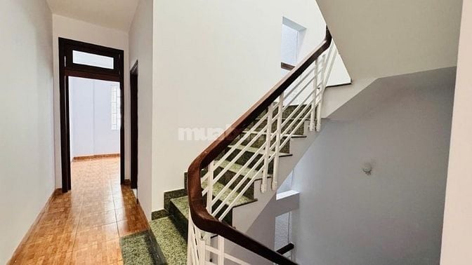 Nhà  4 Tầng Mặt Tiền Cao Lỗ Q8, Xe Hơi Vào Nhà, Gần AEON, Chỉ 13,5 Tỷ