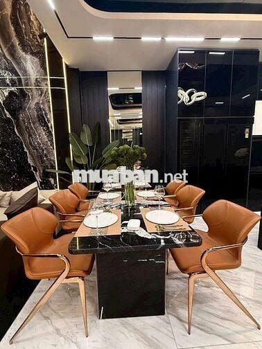 Nhà dt108m2 đúc 5 tầng 8pn thang máy hẻm 12m đg Lê Văn Quới,Q.Bình Tân