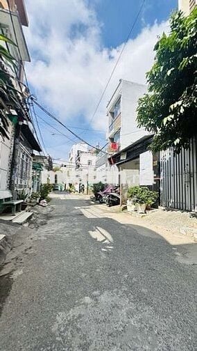 BÁN NHÀ CHÍNH CHỦ HẺM XE TẢI THÔNG ĐƯỜNG TRƯỜNG CHINH QUẬN 12