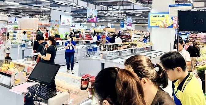 Bổ Sung Nhân Viên Lao Động Phổ Thông Dịp Tết Bán Hàng, Gói Hàng Tết