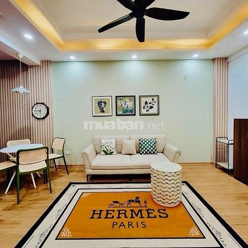 Bán căn CC siêu đẹp và hiếm Cầu Giấy, ô tô vào tận cửa 44m2 giá nhỉnh 