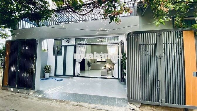 Bán Nhà mới hoàn thiện gần Siêu Thị Coopmart- Phước Hải- Nha Trang